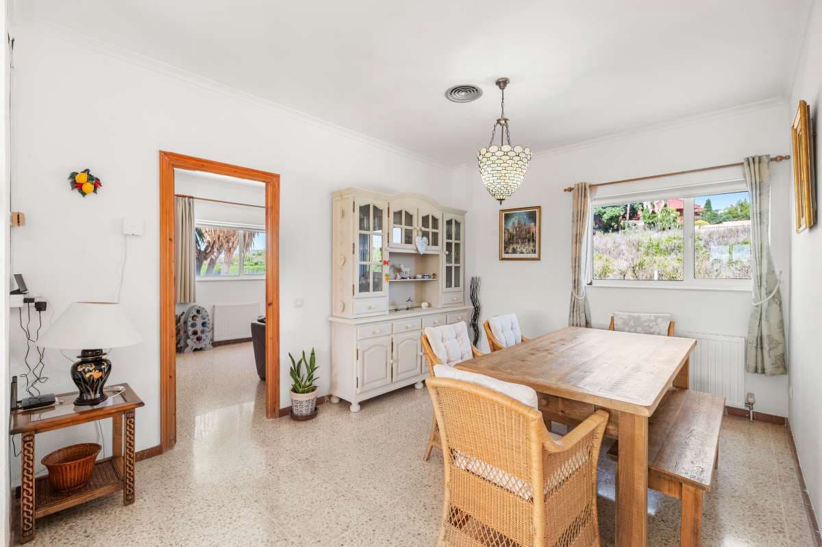 3 slaapkamer Villa te koop in Calpe / Calp - € 725.000 (Ref: 9916346)