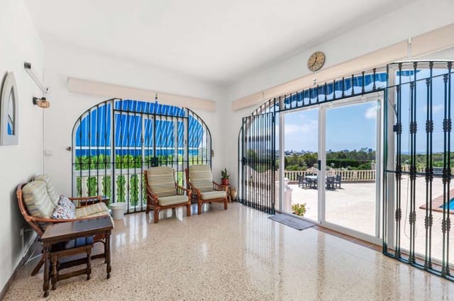 3 sovrum Villa till salu i Calpe / Calp - 725 000 € (Ref: 9916346)