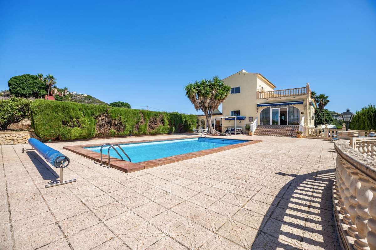 3 slaapkamer Villa te koop in Calpe / Calp - € 725.000 (Ref: 9916346)