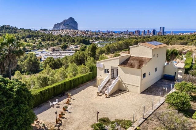 3 slaapkamer Villa te koop in Calpe / Calp - € 725.000 (Ref: 9916346)
