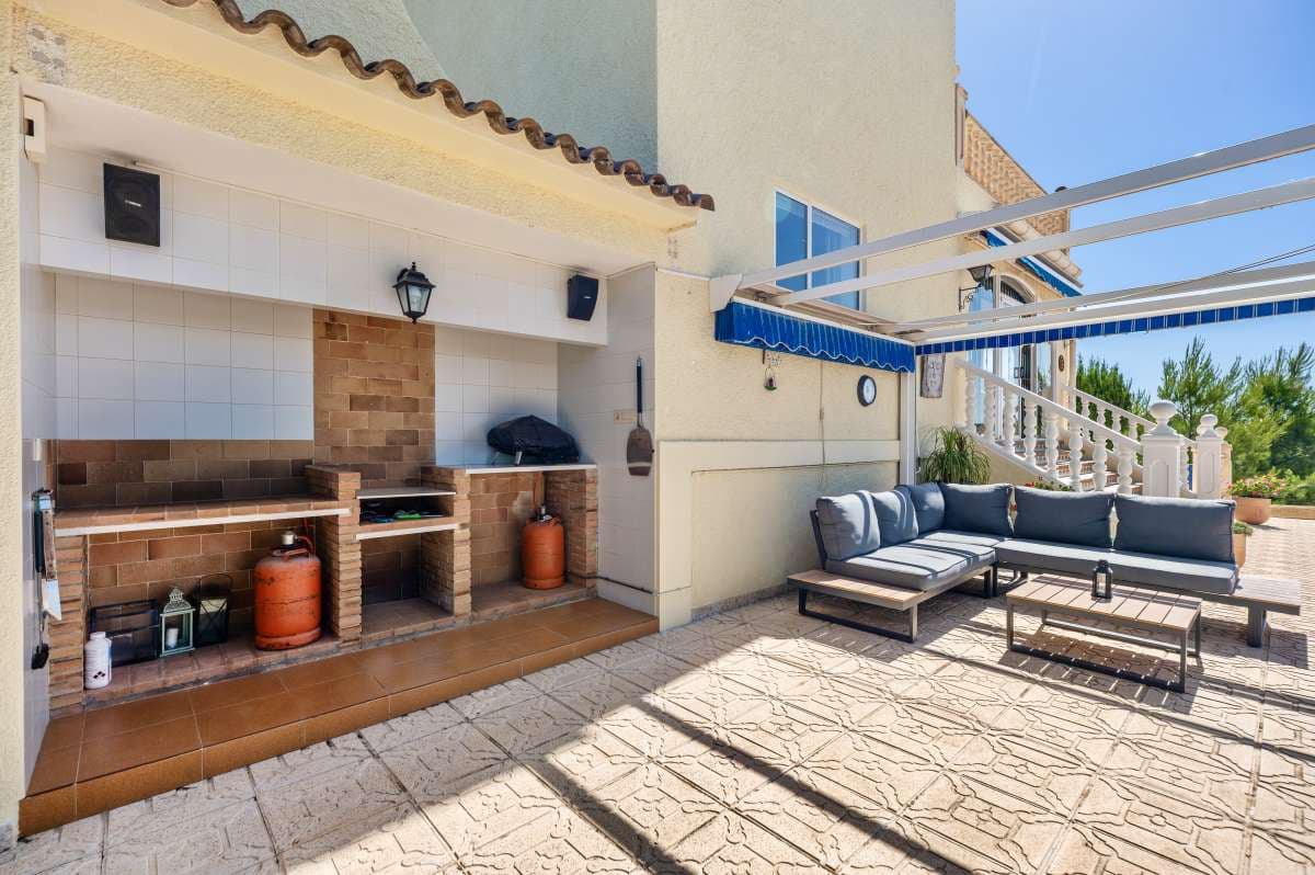 3 slaapkamer Villa te koop in Calpe / Calp - € 725.000 (Ref: 9916346)
