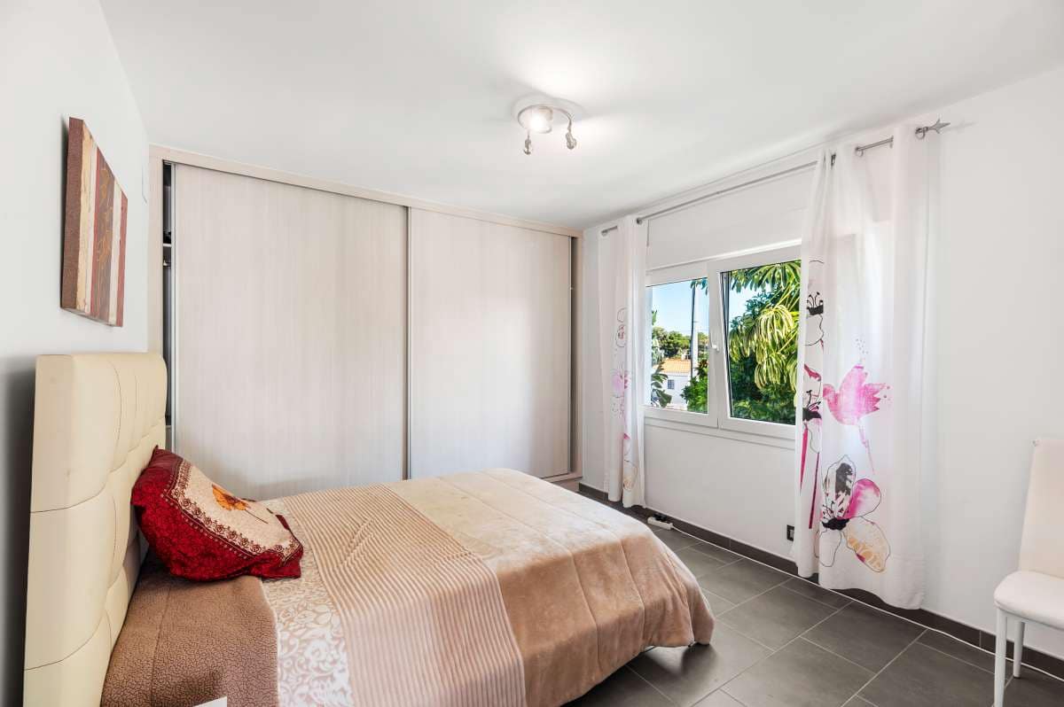 4 chambre Villa/Maison à vendre à Calpe / Calp - 850 000 € (Ref: 9916347)
