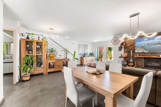 4 chambre Villa/Maison à vendre à Calpe / Calp - 850 000 € (Ref: 9916347)