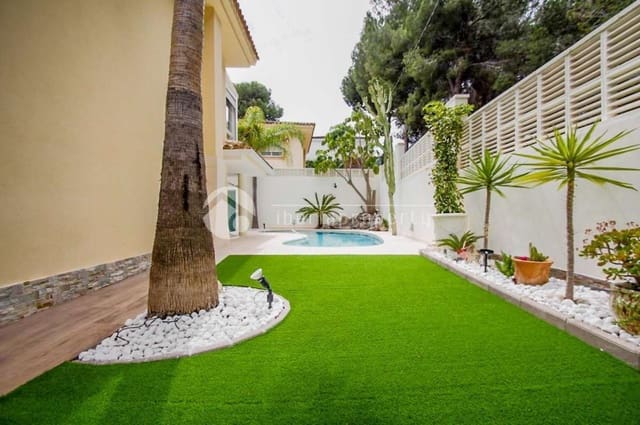 3 chambre Maison de Ville à vendre à Alfaz del Pi / L'Alfàs del Pi - 670 000 € (Ref: 9968945)