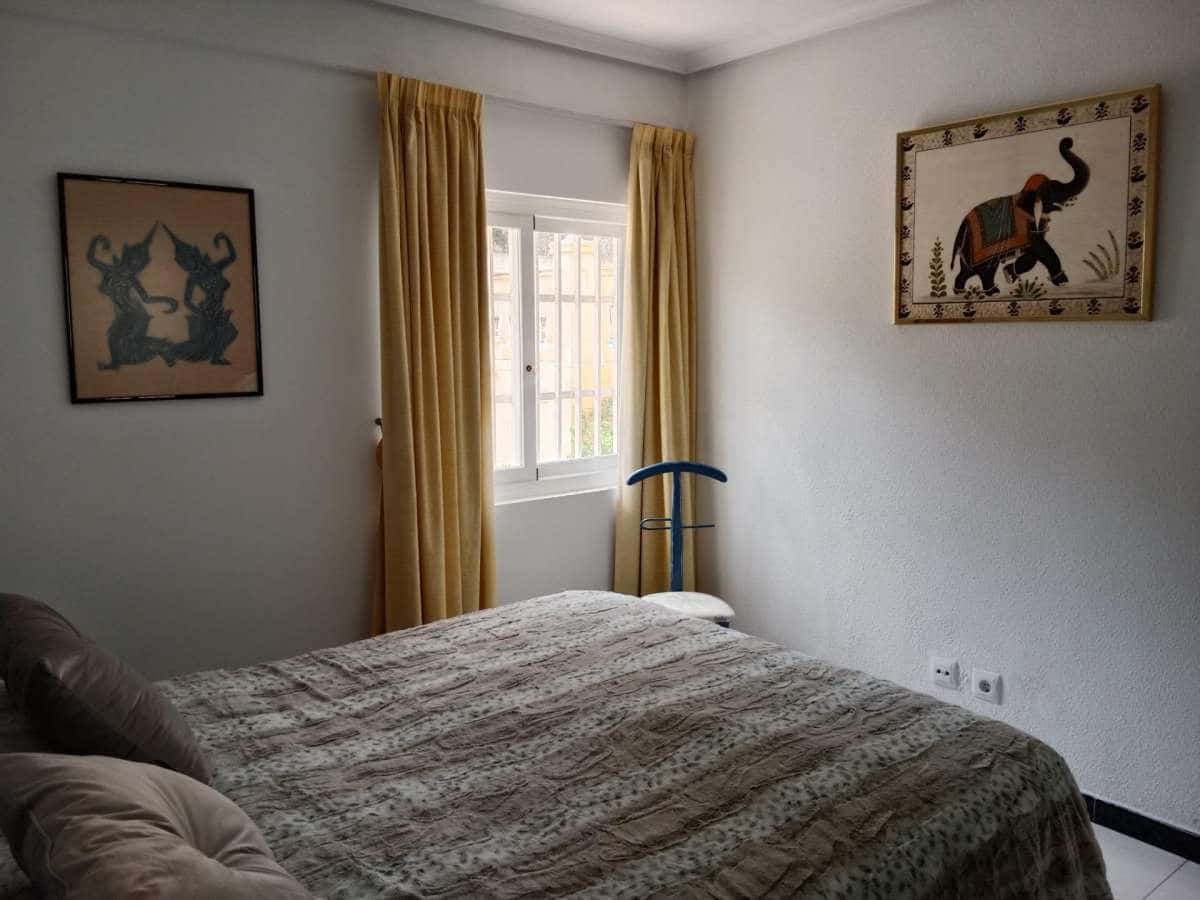 Chalet de 4 habitaciones en Alfaz del Pi / L'Alfàs del Pi en venta - 1.350.000 € (Ref: 9968946)