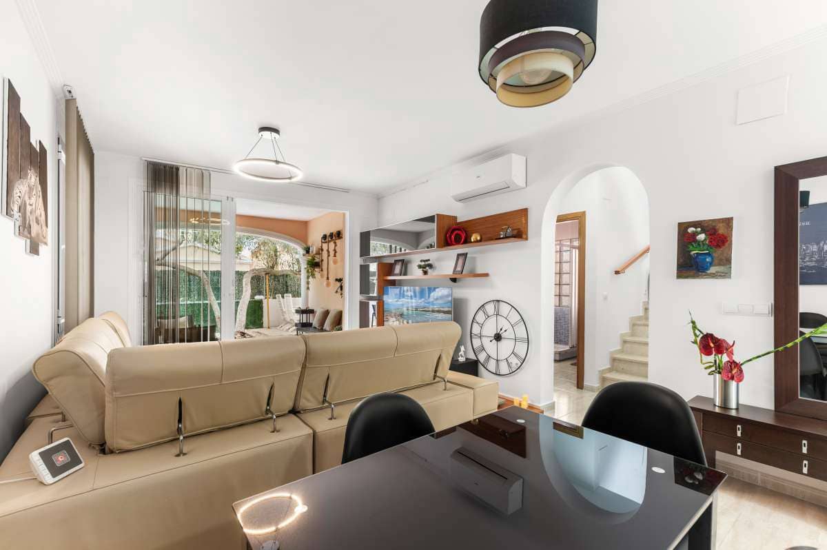 3 sovrum Radhus till salu i Calpe / Calp - 367 500 € (Ref: 9985832)