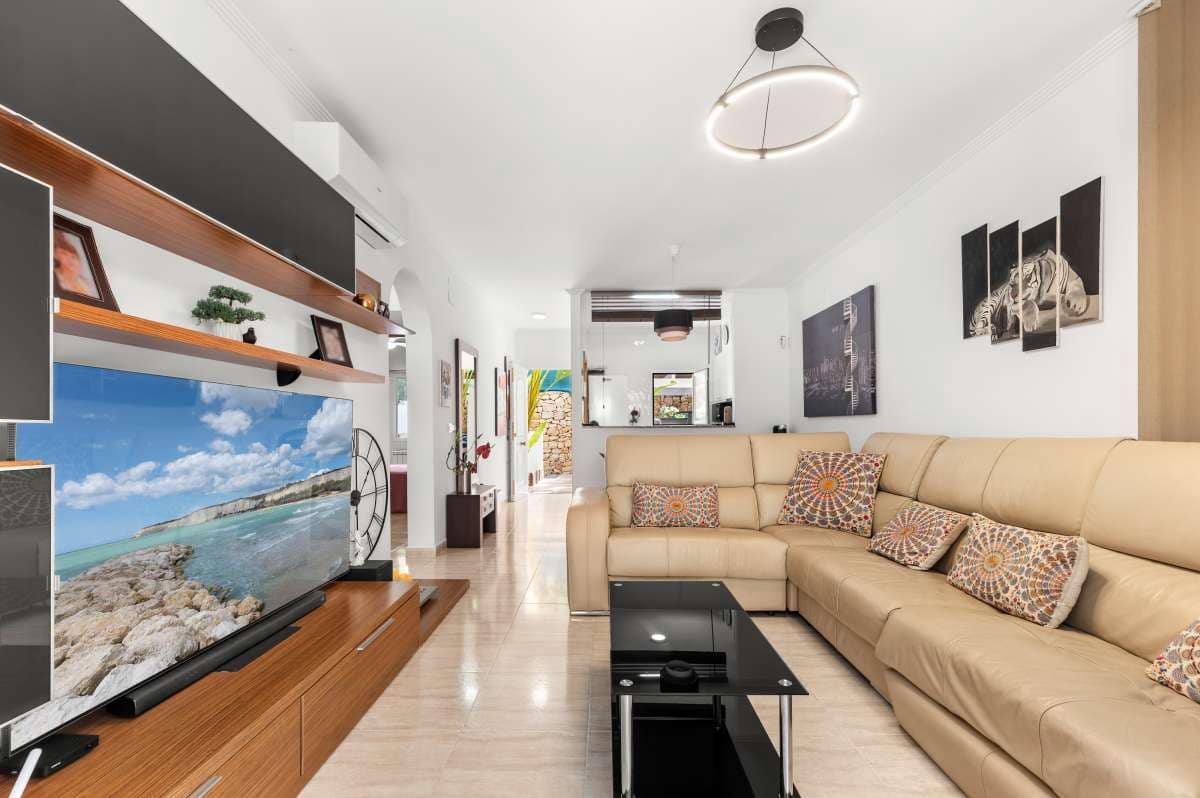 3 sovrum Radhus till salu i Calpe / Calp - 367 500 € (Ref: 9985832)