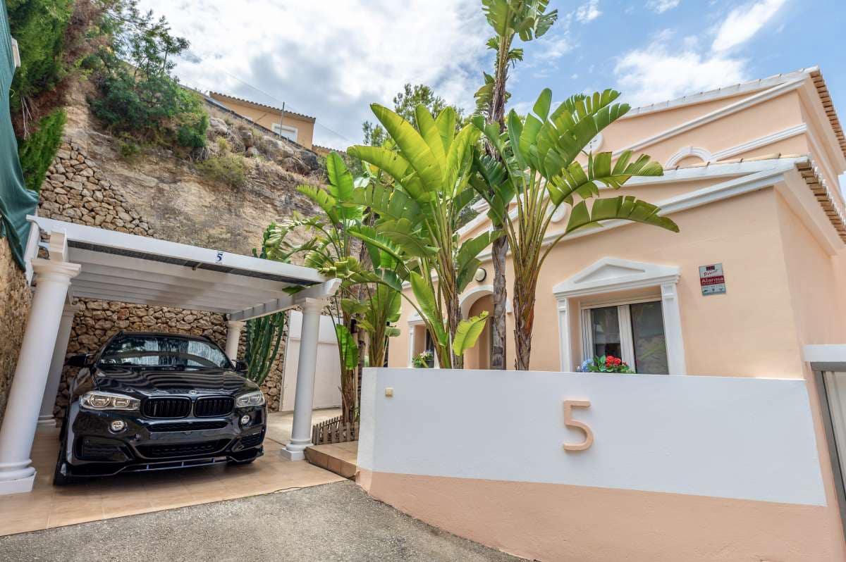 3 sovrum Radhus till salu i Calpe / Calp - 367 500 € (Ref: 9985832)