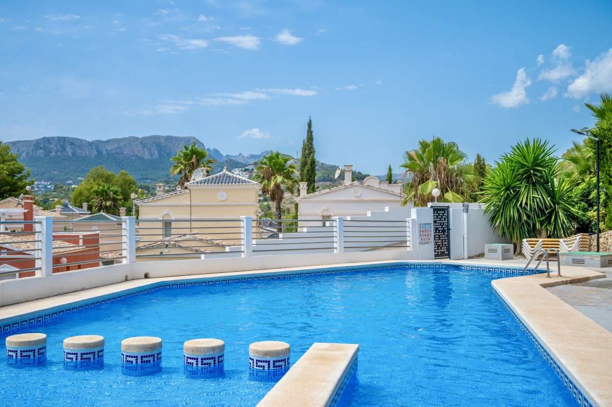 3 sovrum Radhus till salu i Calpe / Calp - 367 500 € (Ref: 9985832)