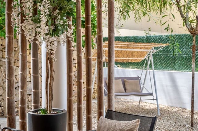 3 sovrum Radhus till salu i Calpe / Calp - 367 500 € (Ref: 9985832)