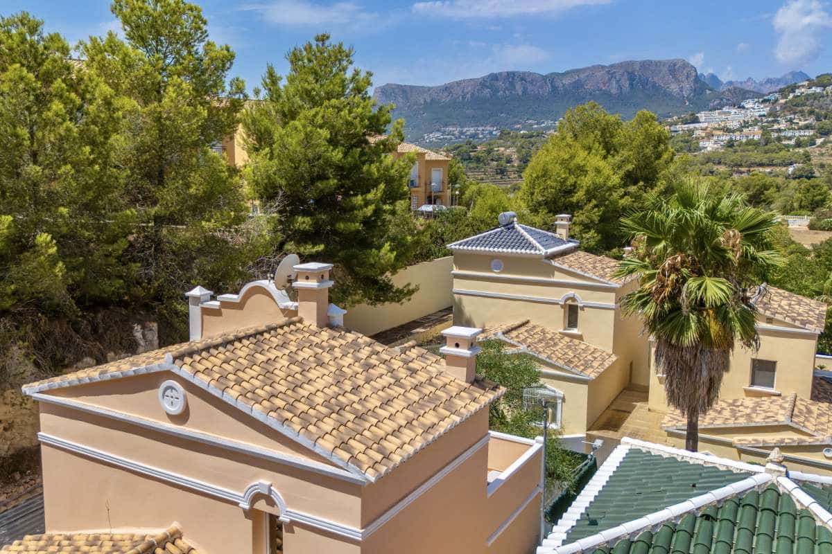 3 sovrum Radhus till salu i Calpe / Calp - 367 500 € (Ref: 9985832)