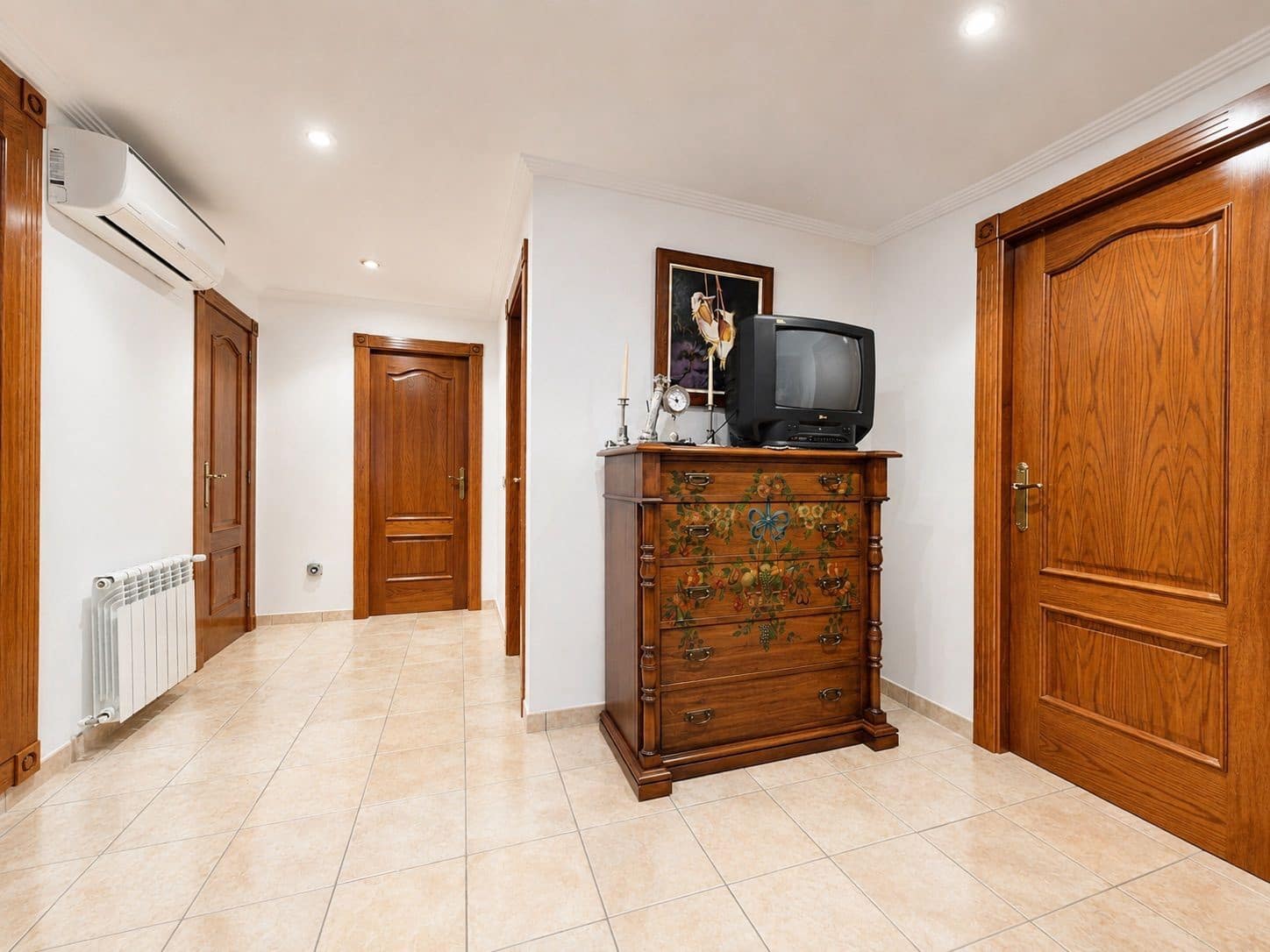 5 bedroom Villa for sale in Denia with pool garage - € 870,000 (Ref: 10017034)
