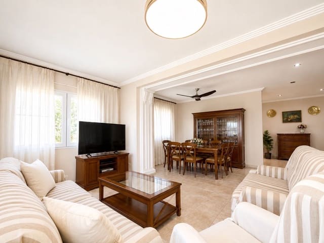 5 bedroom Villa for sale in El Montgó, Dénia with pool garage - € 870,000 (Ref: 10017034)