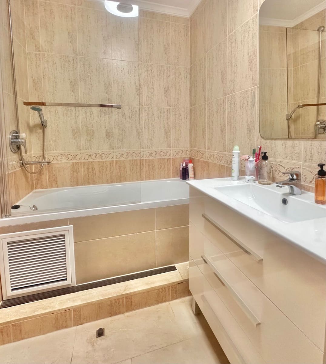 3 bedroom Apartment for sale in Denia with pool garage - € 550,000 (Ref: 10057958)