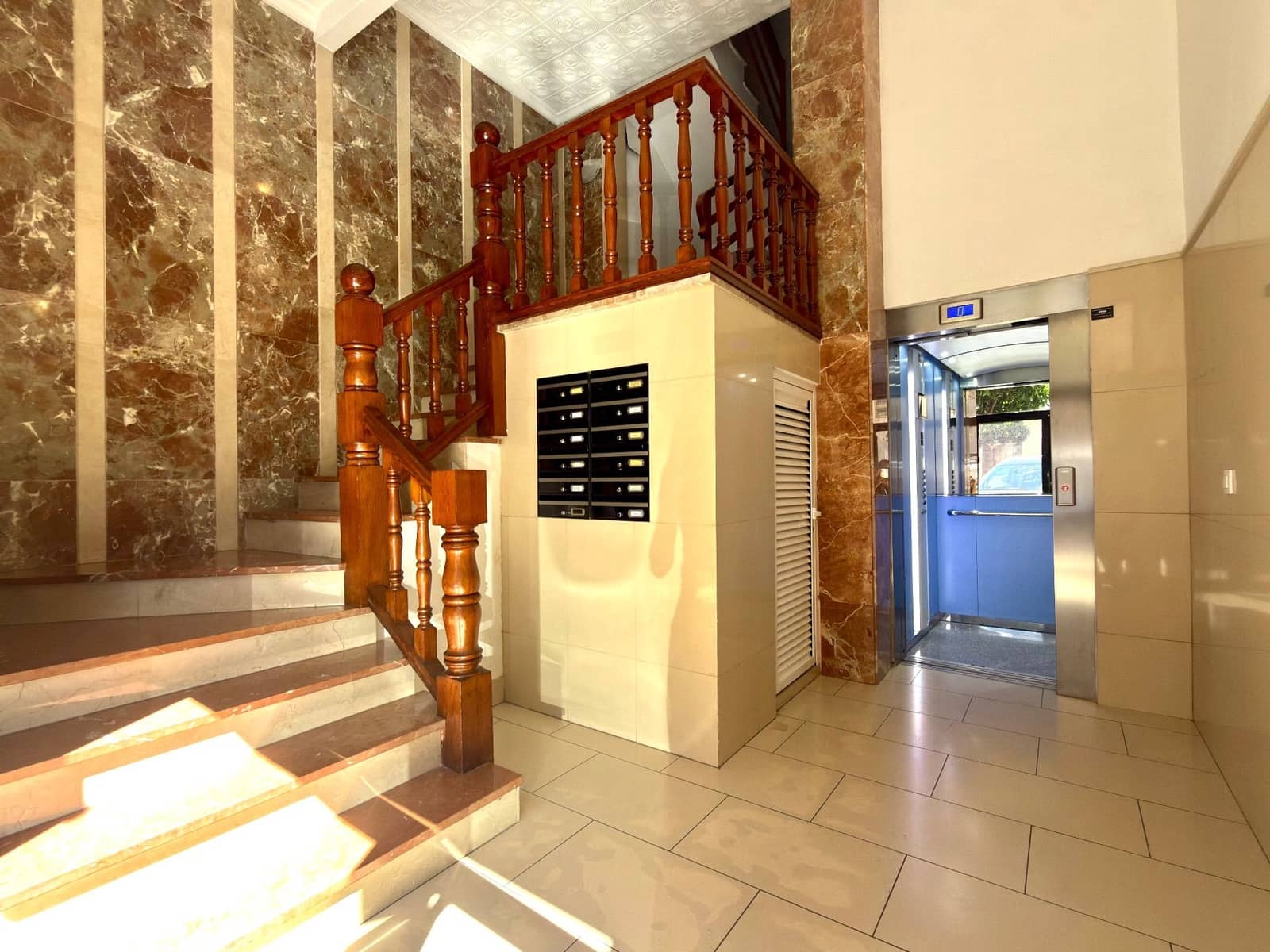 6 soverom Leilighet til salgs i Denia - € 295 000 (Ref: 10077579)