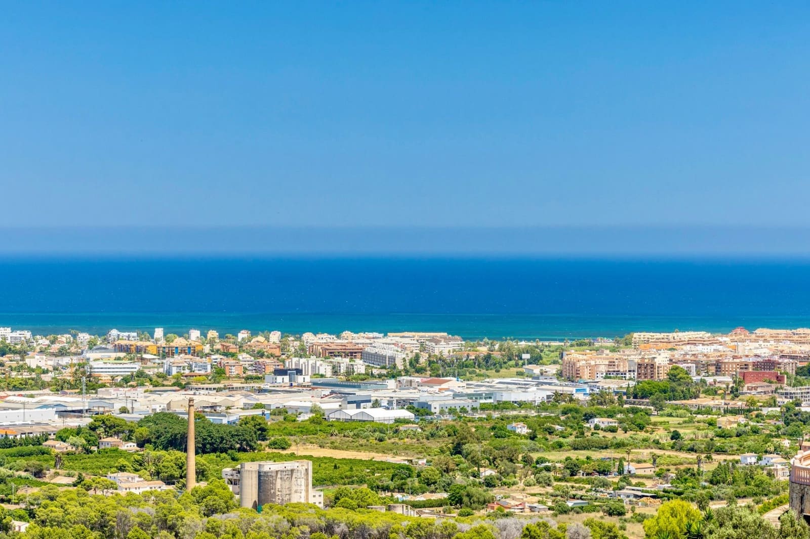 4 sypialnia Willa na sprzedaż w Denia z basenem garażem - 595 000 € (Ref: 10097507)
