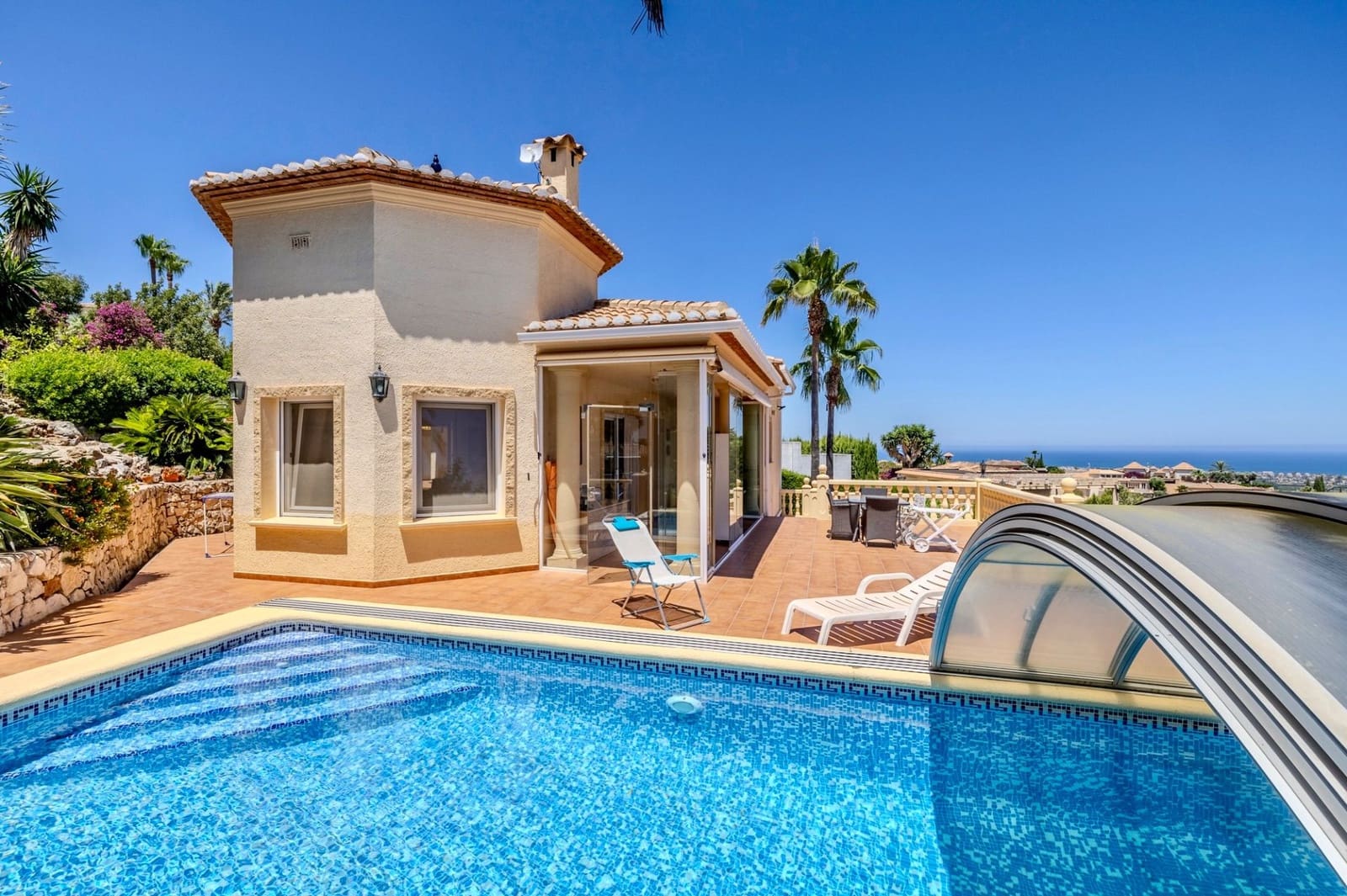 4 sypialnia Willa na sprzedaż w Denia z basenem garażem - 595 000 € (Ref: 10097507)