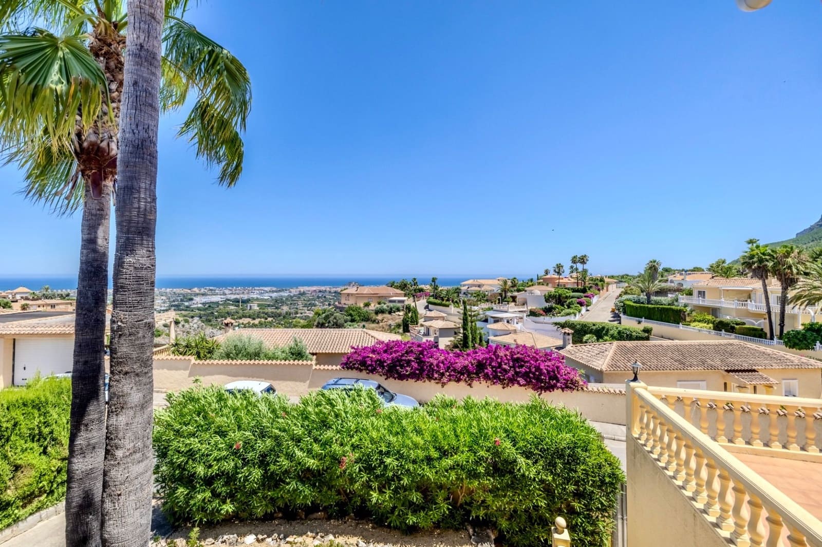 4 sypialnia Willa na sprzedaż w Denia z basenem garażem - 595 000 € (Ref: 10097507)