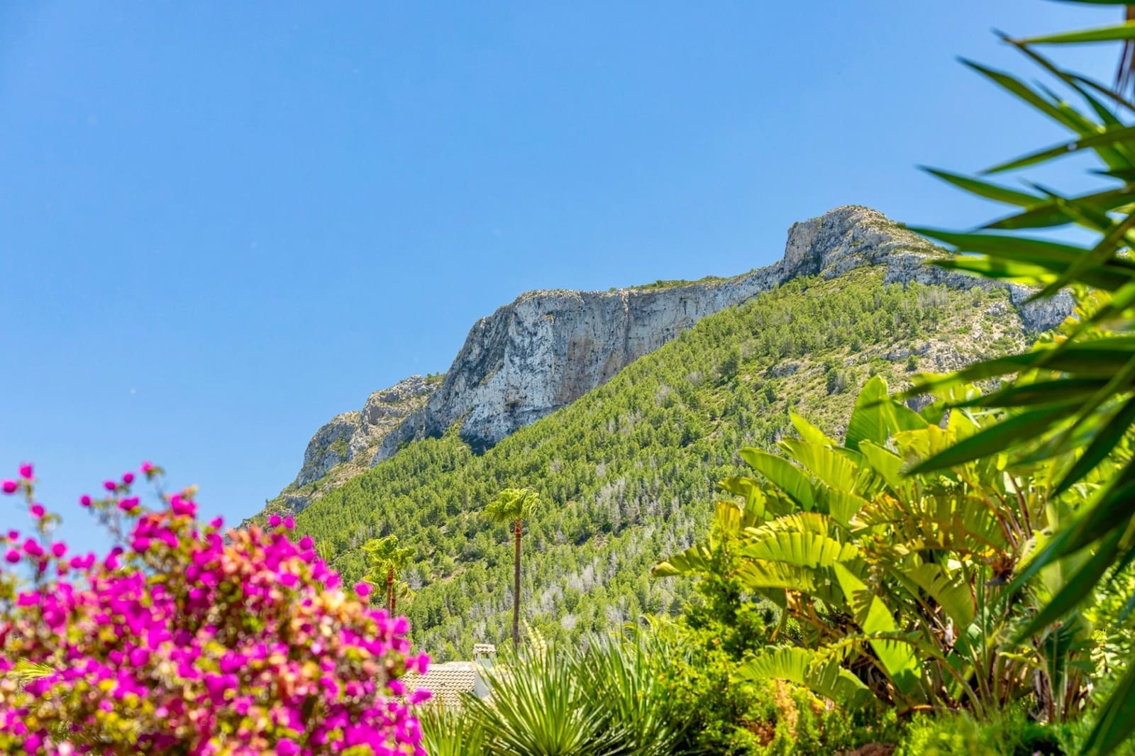 4 sypialnia Willa na sprzedaż w Denia z basenem garażem - 595 000 € (Ref: 10097507)