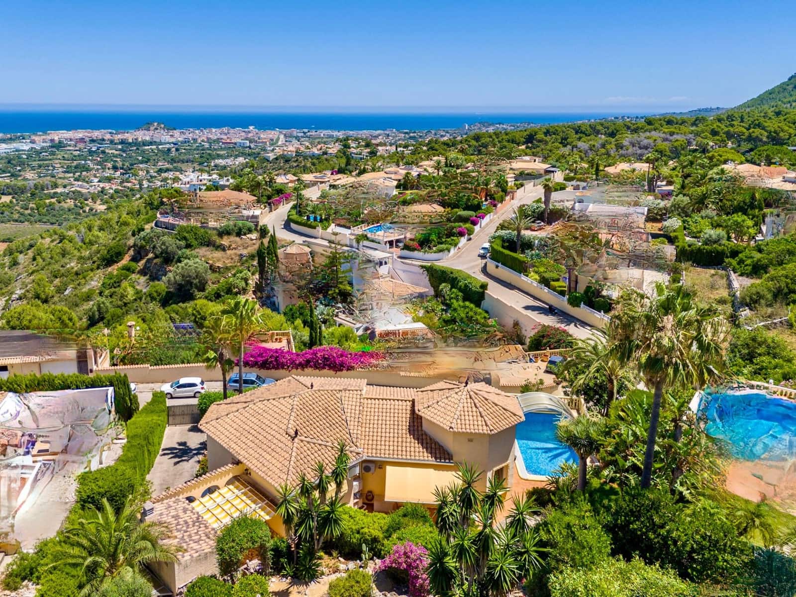 4 sypialnia Willa na sprzedaż w Denia z basenem garażem - 595 000 € (Ref: 10097507)
