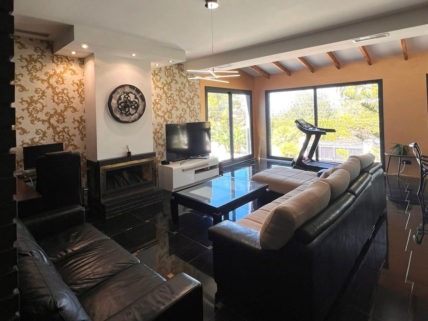 6 soveværelse Villa til salg i Denia med swimmingpool garage - € 895.000 (Ref: 10173159)