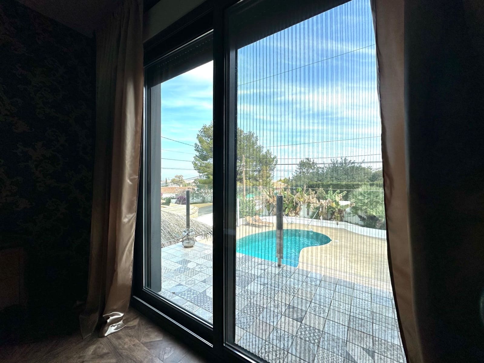 6 soveværelse Villa til salg i Denia med swimmingpool garage - € 895.000 (Ref: 10173159)