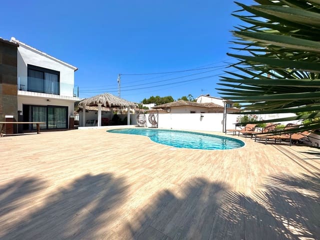 6 soveværelse Villa til salg i La Pedrera - Vessanes, Dénia med swimmingpool garage - € 895.000 (Ref: 10173159)