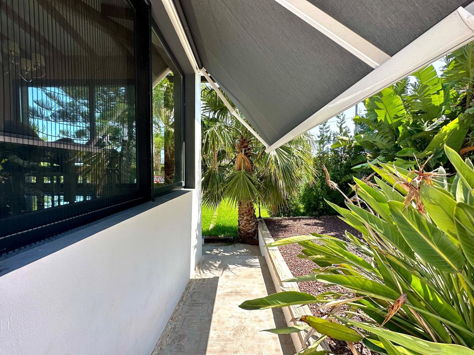 6 soveværelse Villa til salg i Denia med swimmingpool garage - € 895.000 (Ref: 10173159)