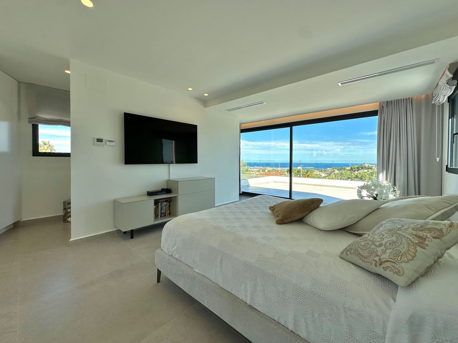 4 camera da letto Villa in vendita in Denia con piscina garage - 1.795.000 € (Rif: 8550522)