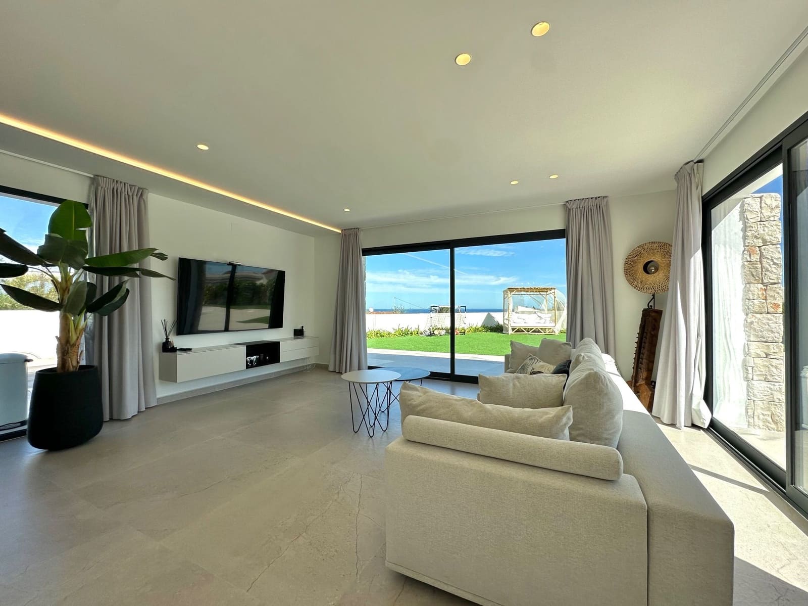 4 camera da letto Villa in vendita in Denia con piscina garage - 1.795.000 € (Rif: 8550522)