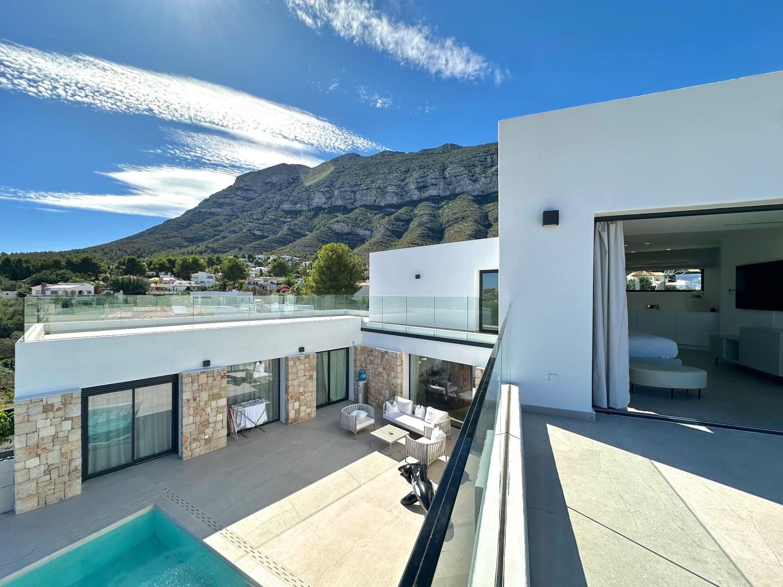 4 camera da letto Villa in vendita in Denia con piscina garage - 1.795.000 € (Rif: 8550522)