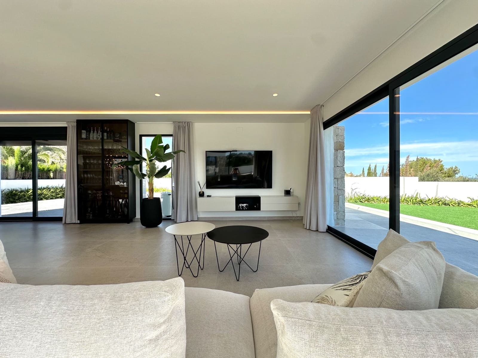 4 camera da letto Villa in vendita in Denia con piscina garage - 1.795.000 € (Rif: 8550522)