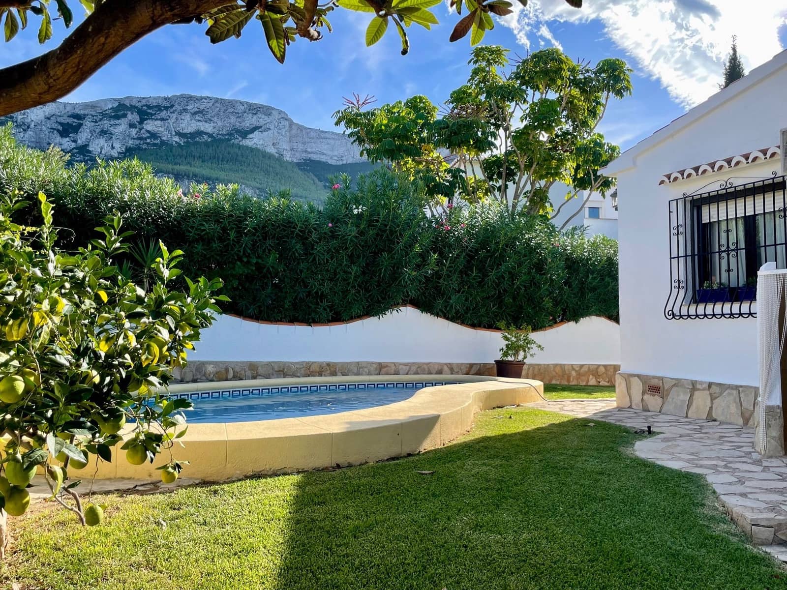 2 chambre Villa/Maison à vendre à Denia avec piscine garage - 650 000 € (Ref: 8559382)