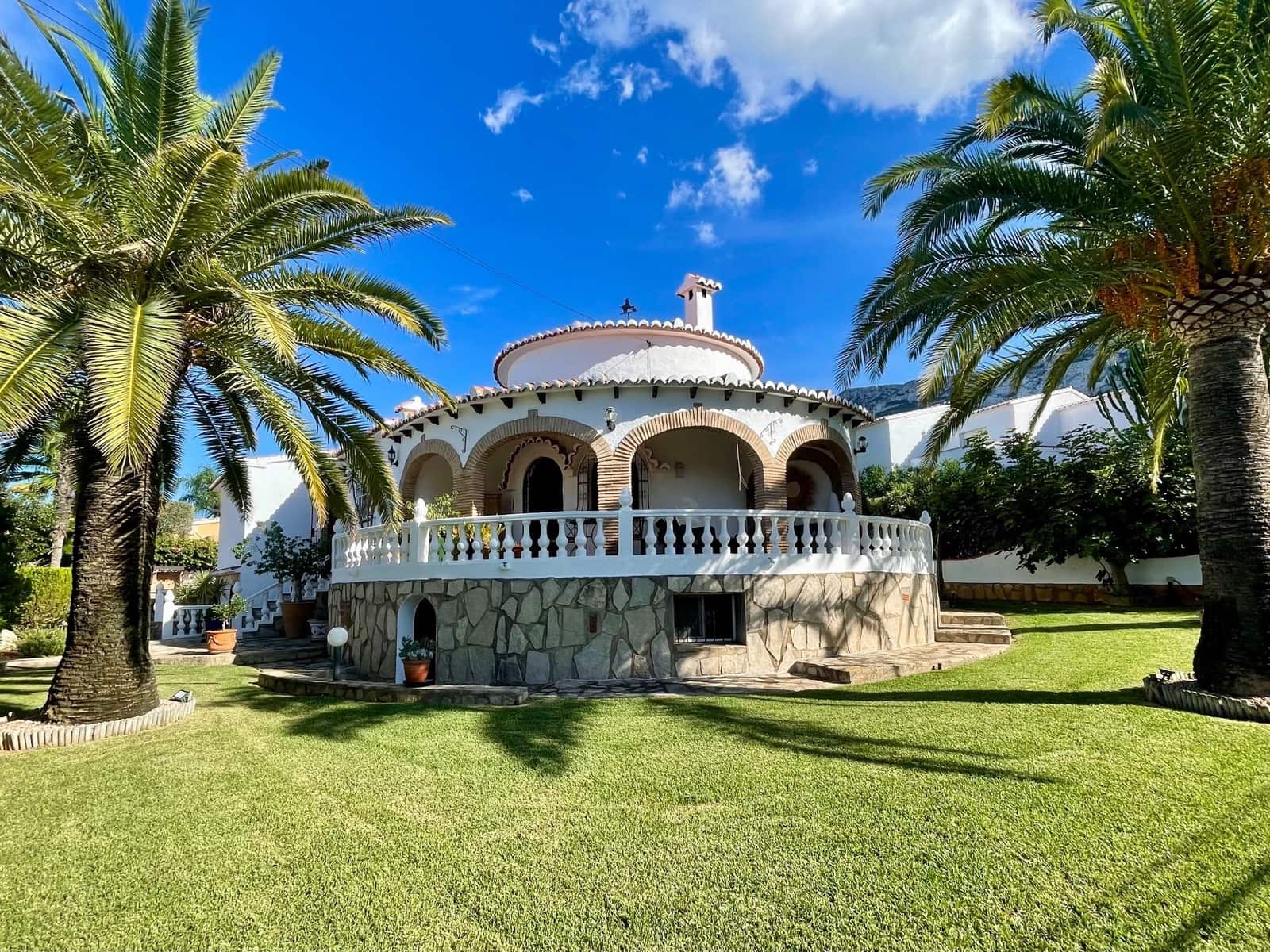 2 chambre Villa/Maison à vendre à Denia avec piscine garage - 650 000 € (Ref: 8559382)