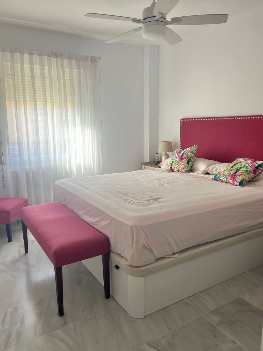 3 soveværelse Lejlighed til salg i Denia med swimmingpool garage - € 610.000 (Ref: 8588244)