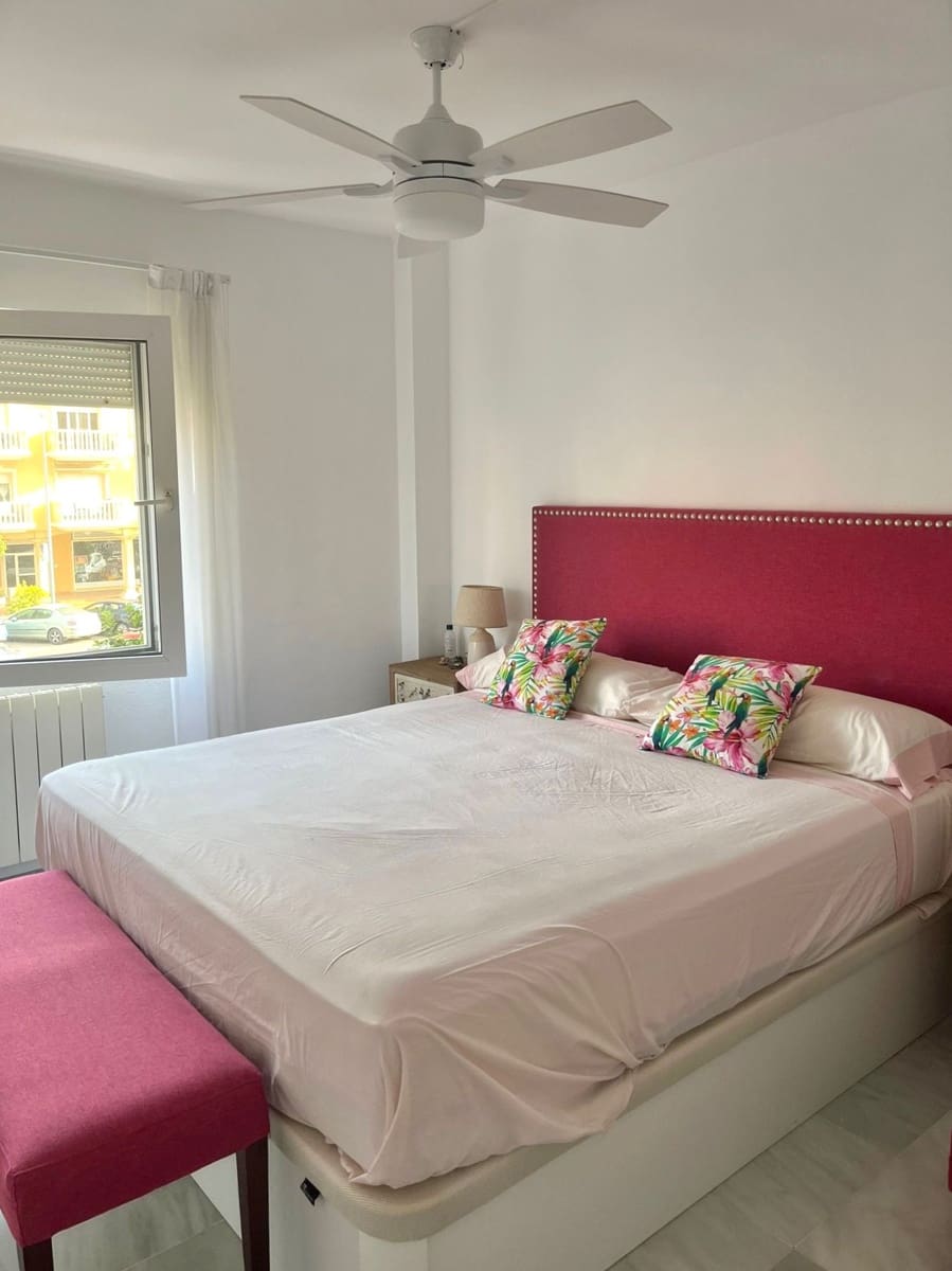 3 soveværelse Lejlighed til salg i Denia med swimmingpool garage - € 610.000 (Ref: 8588244)