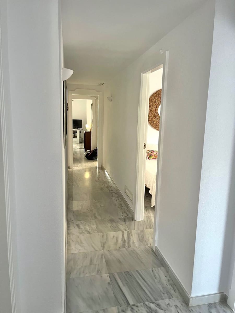 3 soveværelse Lejlighed til salg i Denia med swimmingpool garage - € 610.000 (Ref: 8588244)