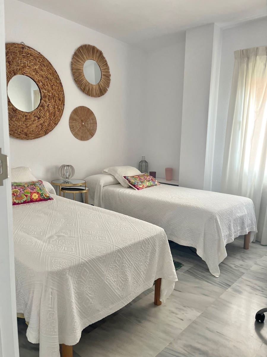 3 soveværelse Lejlighed til salg i Denia med swimmingpool garage - € 610.000 (Ref: 8588244)