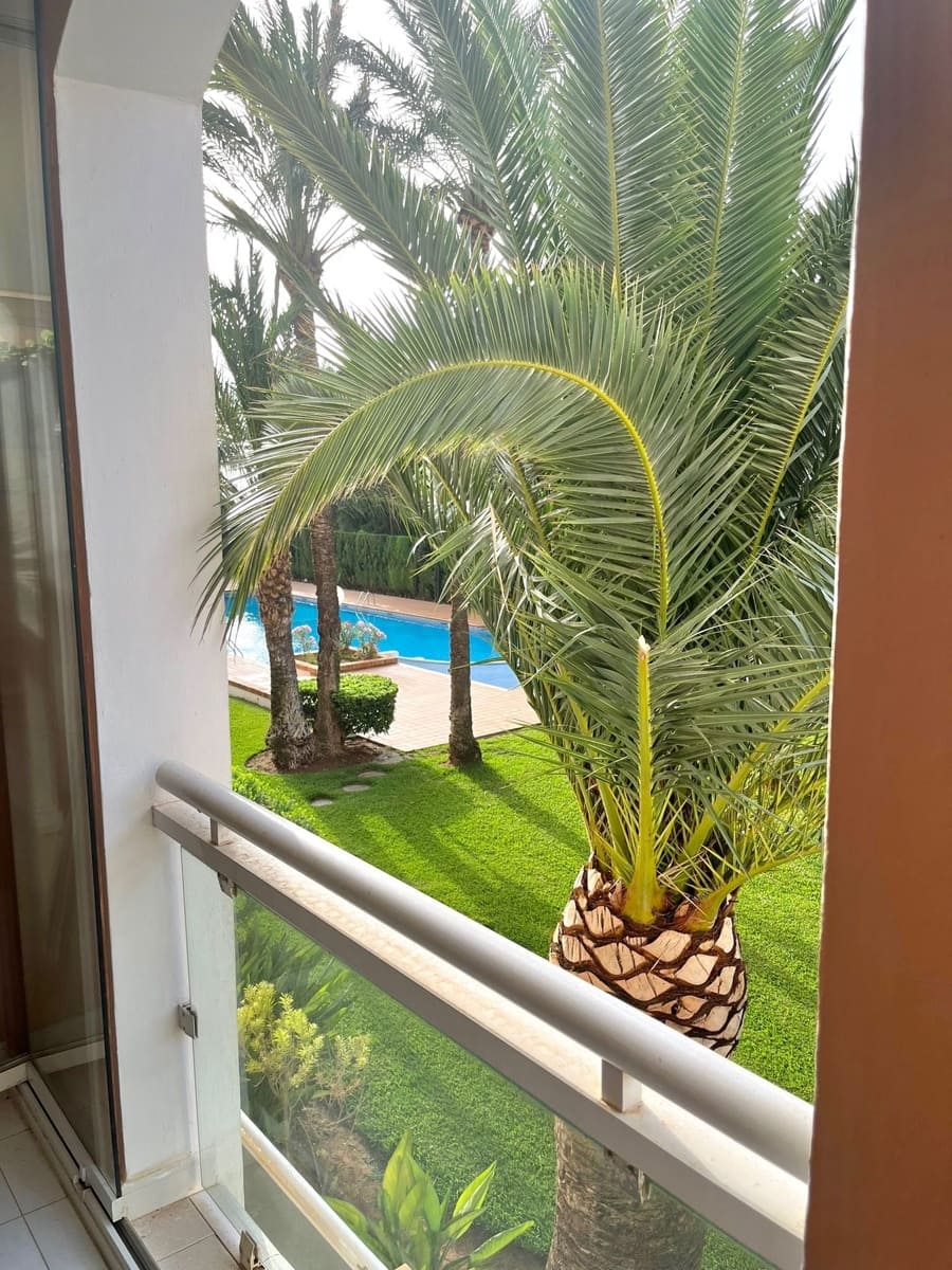 3 soveværelse Lejlighed til salg i Denia med swimmingpool garage - € 610.000 (Ref: 8588244)