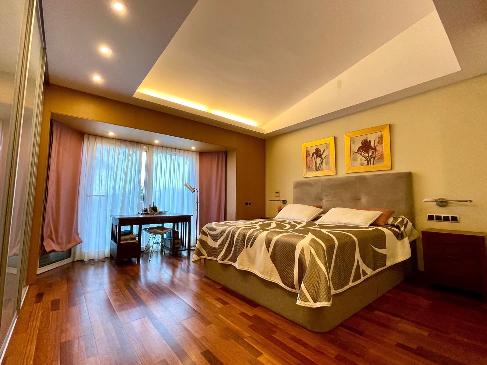 4 chambre Villa/Maison à vendre à Denia avec piscine garage - 1 200 000 € (Ref: 8703551)