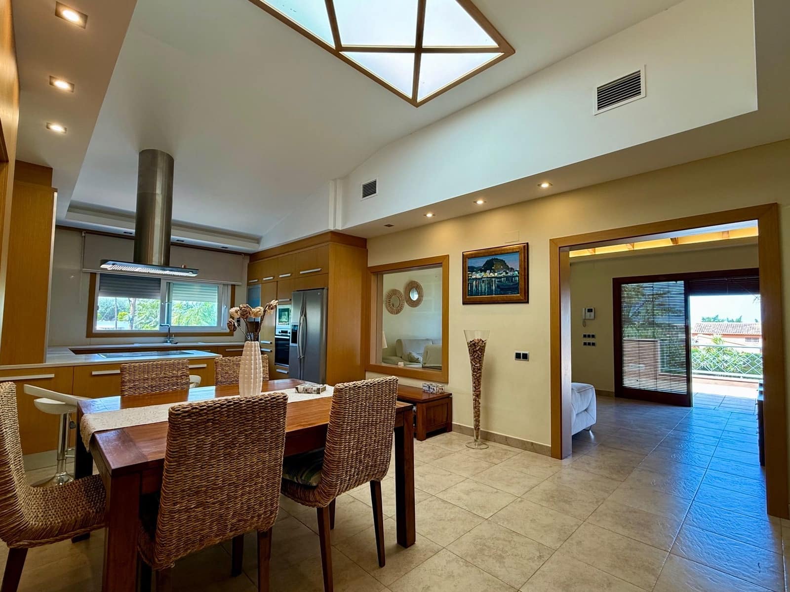 4 chambre Villa/Maison à vendre à Denia avec piscine garage - 1 200 000 € (Ref: 8703551)