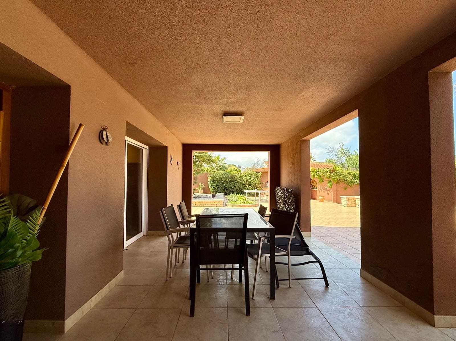 4 chambre Villa/Maison à vendre à Denia avec piscine garage - 1 200 000 € (Ref: 8703551)