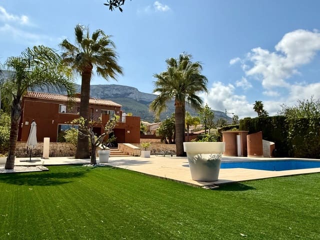 4 chambre Villa/Maison à vendre à El Montgó, Dénia avec piscine garage - 1 200 000 € (Ref: 8703551)