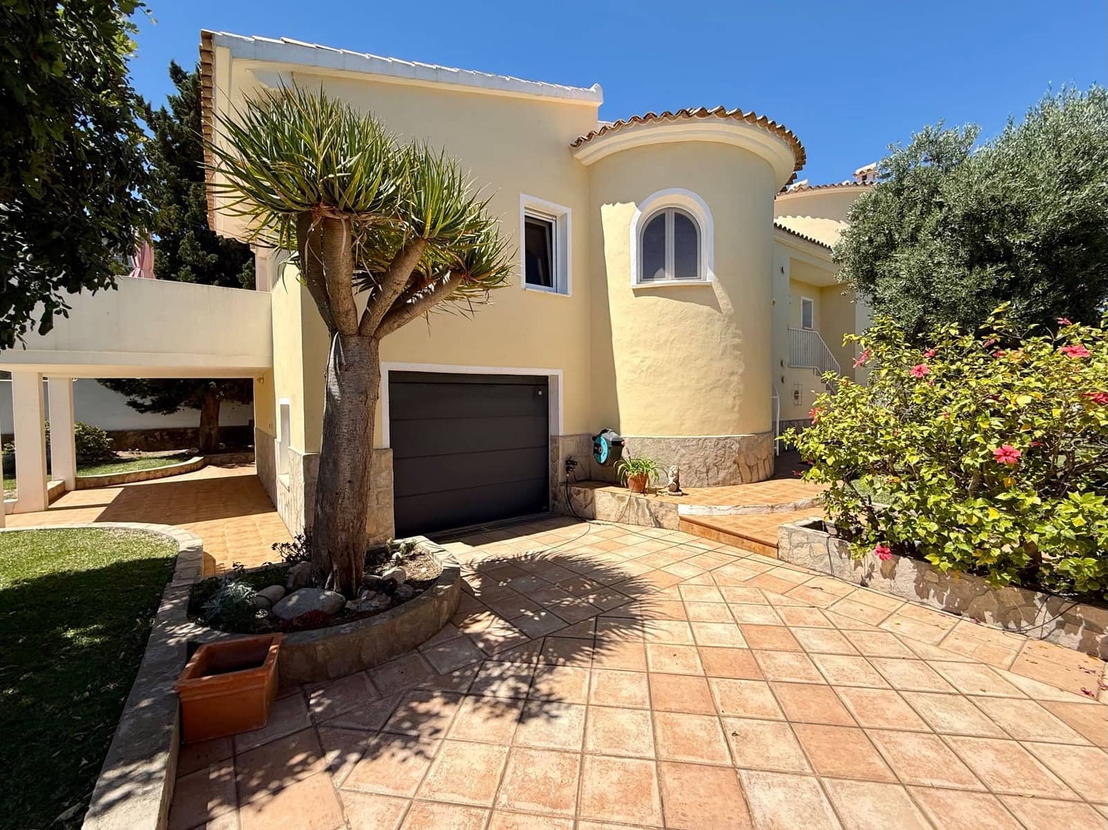 6 makuuhuone Huvila myytävänä paikassa Denia mukana uima-altaan 
autotalli - 695 000 € (Ref: 9010427)