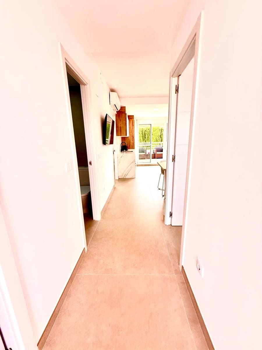 3 bedroom Apartment for sale in Oliva with pool garage - € 330,000 (Ref: 9489903)