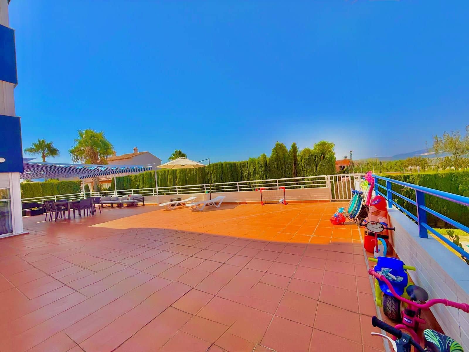 3 bedroom Apartment for sale in Oliva with pool garage - € 330,000 (Ref: 9489903)