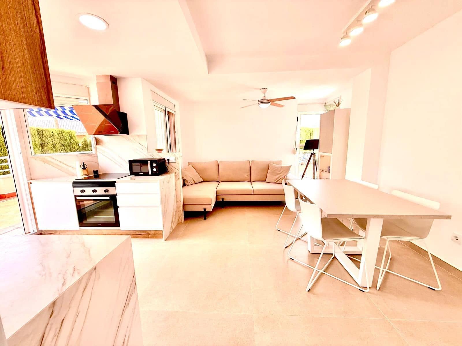 3 bedroom Apartment for sale in Oliva with pool garage - € 330,000 (Ref: 9489903)