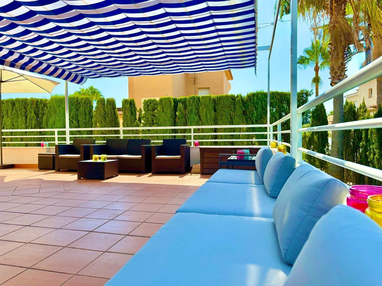 3 bedroom Apartment for sale in Oliva with pool garage - € 330,000 (Ref: 9489903)