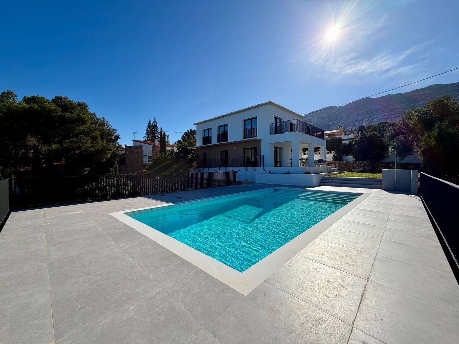 3 camera da letto Villa in vendita in Denia con piscina garage - 1.200.000 € (Rif: 9489904)