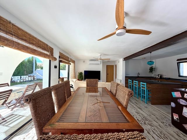 4 soverom Villa til salgs i El Palmar - Los Molinos, Dénia med svømmebasseng garasje - € 695 000 (Ref: 9489905)